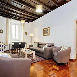 Apartament Pellegrino, Rzym